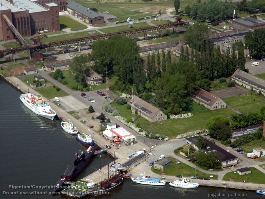 101MSD-DSC00196_DSC00196 Peenemünde Hafen mit U-Boot